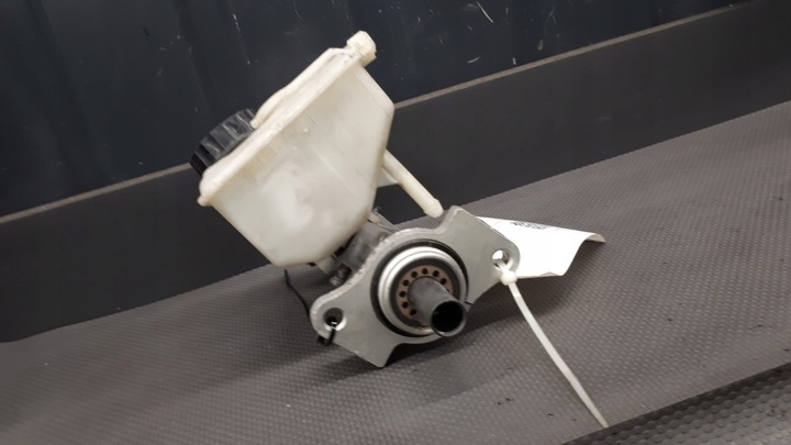 фото №10, 8646007 насос гальмівна volvo s60 v70 s80 xc70