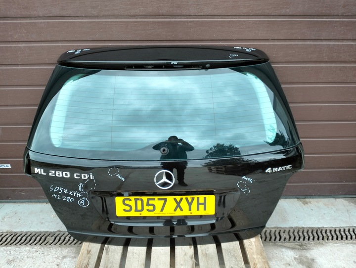 фото №1, Кришка скло зад mercedes ml w164 колір c197 роки 2005-2008