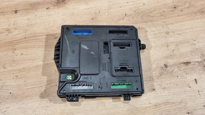 фото №8, Модуль bcm renault megane iii 3 hb 5d 08- 284b10485r