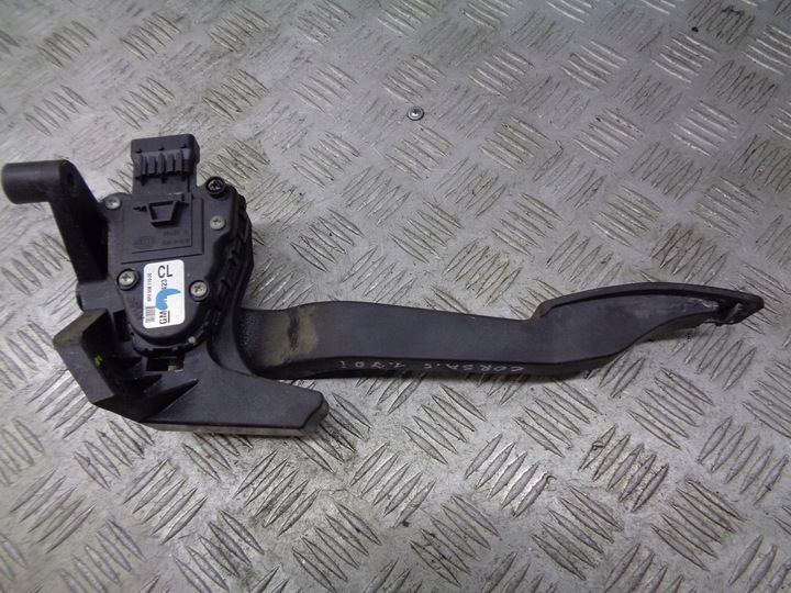 фото №1, Потенциометр газа opel corsa c 1.7 cdti 9129423