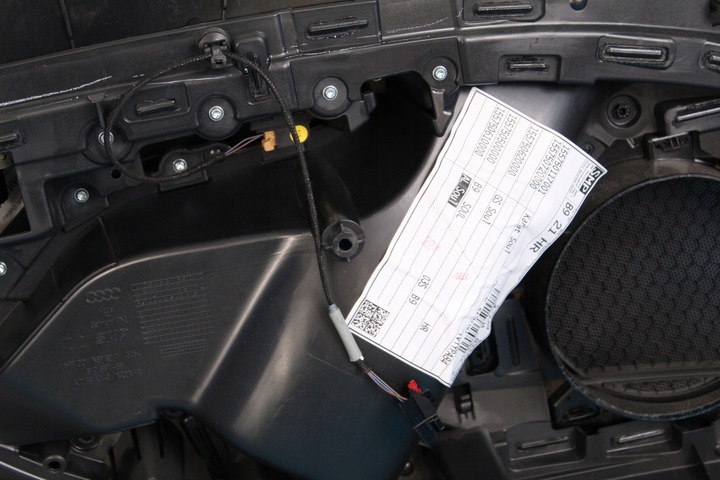 фото №8, Audi a4 b9 avant оббивка двері зад правий 2017r 8w0867304a wfa soul чорний