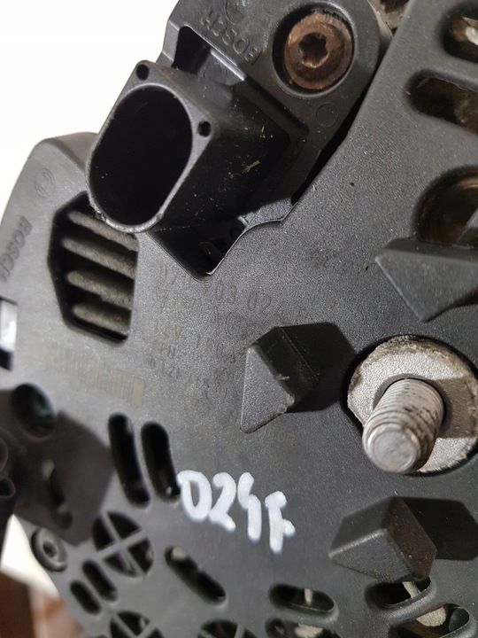 фото №16, Генератор 070903024f vw transporter t5 2.5 tdi axe