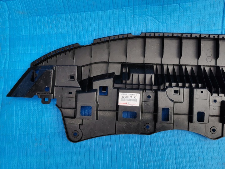 фото №7, Toyota yaris cross 52618-0d180 пол pod бампер защита oem номер oem новая