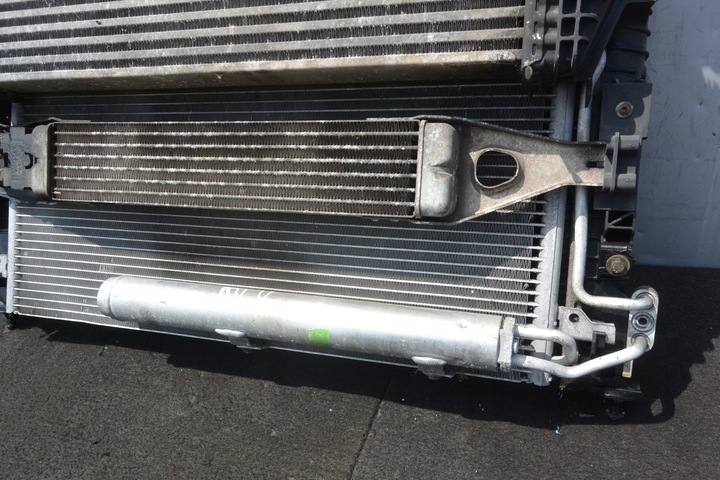 фото №8, Mercedes ml gl 164 рестайлинг комплект радиатор 3.0 cdi 320