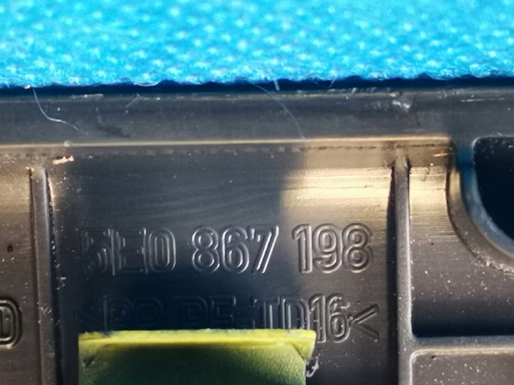 фото №11, Накладка ручка обивка дверь skoda octavia iii 2013-20 правый перед зад