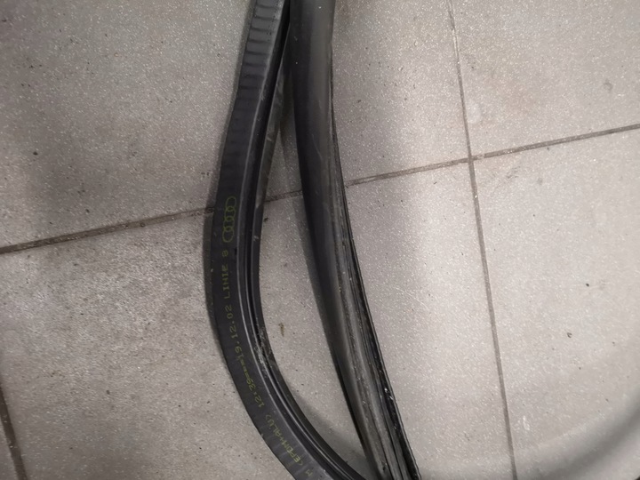 фото №5, Прокладка двері праві перед audi a6 c5