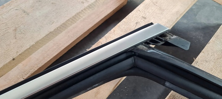 фото №7, Sq5 q5 80a прокладка направляюча скла лівий зад планка сатин 80a839431a