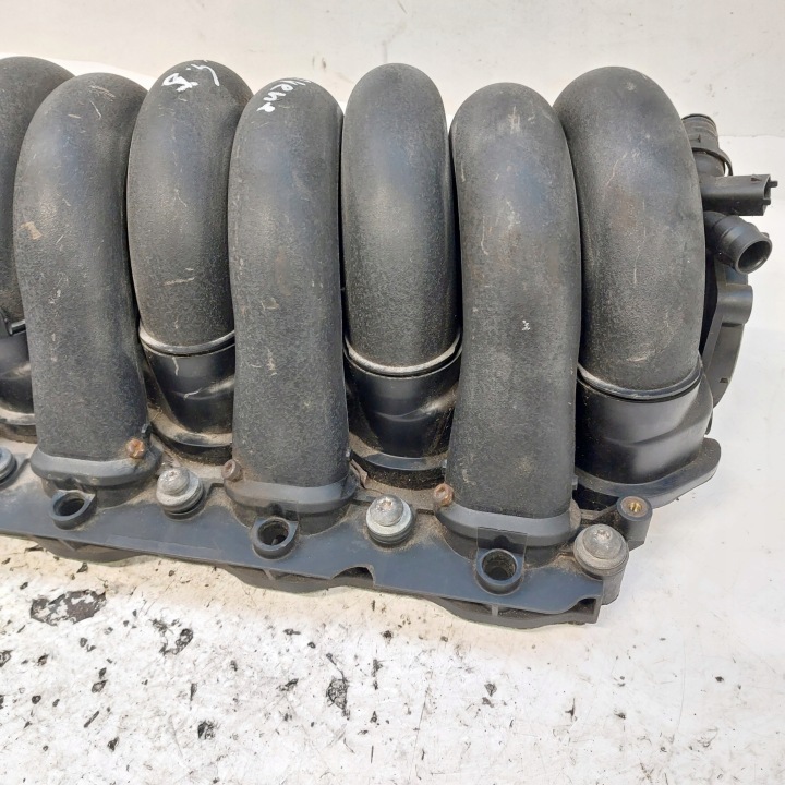 фото №8, Porsche cayenne 4,5 колектор впускний  9827155 94811001102