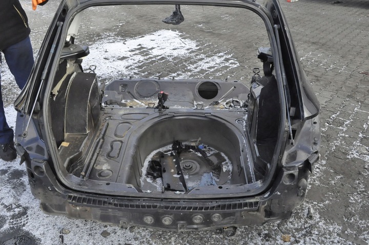 фото №1, Skoda fabia iii pas зад задній ванна