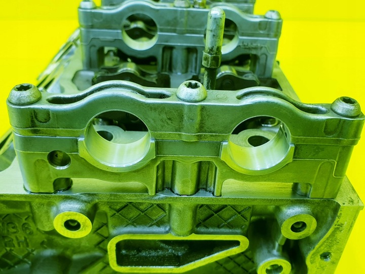 фото №7, Головка правая audi a4 b8 a6 c7 a8 d4 q7 touareg phaeton 3.0 tdi 0594af