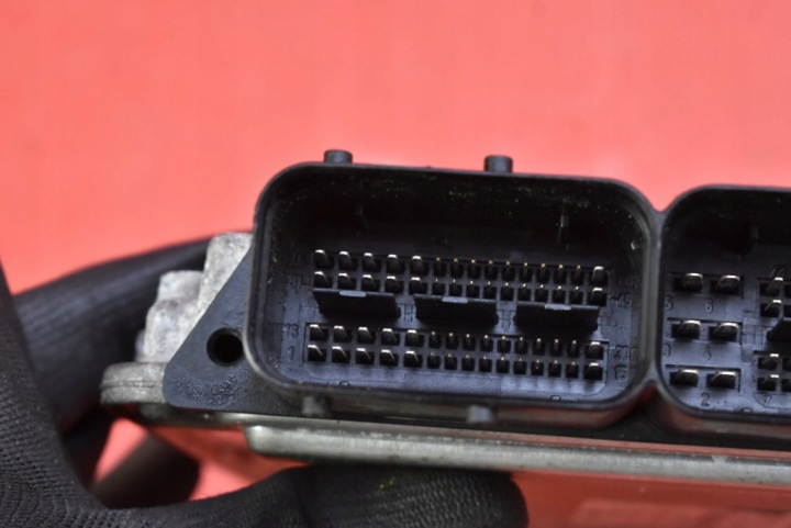 фото №8, Блок керування двигуном (ecu) 03l906022qj 0281015878 skoda superb 2 ii 2.0 tdi 170 km