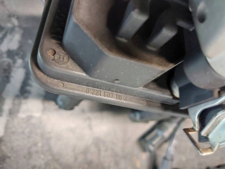 фото №9, Катушка зажигания audi a4 b5 8d 058905105a 0221603003