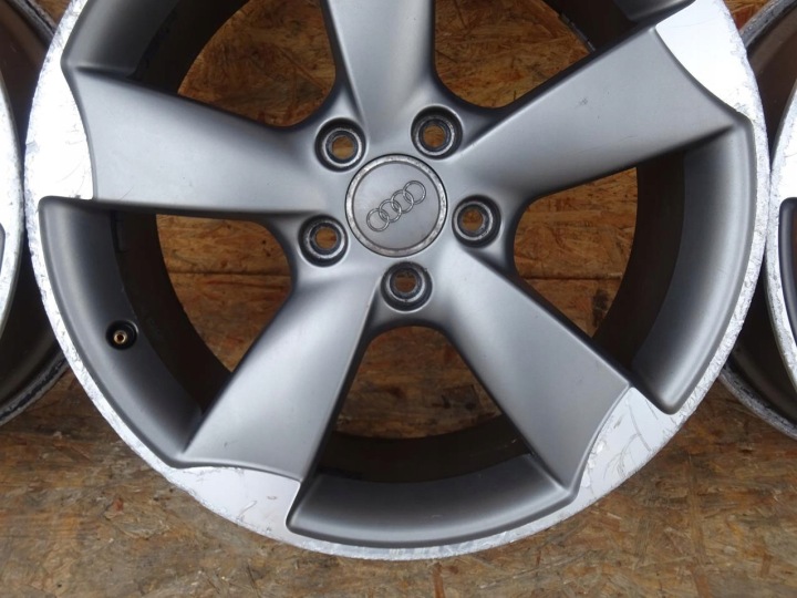фото №10, Audi a3 8p рестайлинг 08-12 диски 18 дюймов rotor 5x112 et 54 8p0601025bs