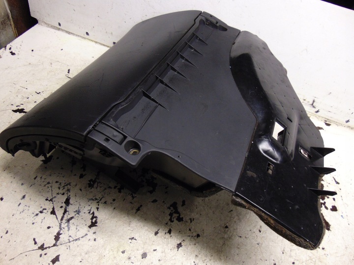 фото №7, Бардачок консолі пасажира audi a4 b7 європа