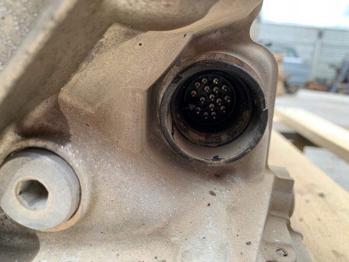 фото №12, Коробка передач коробки передач dodge charger srt 6.4 8hp-70 автомат