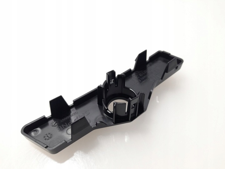 фото №10, Новое оригинальные правые крепление датчик парковка a5 f5 2017- a4 b9 2016-