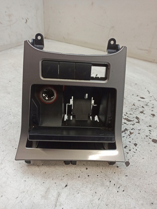 фото №8, Volkswagen golf v попільничка 1k0863475c