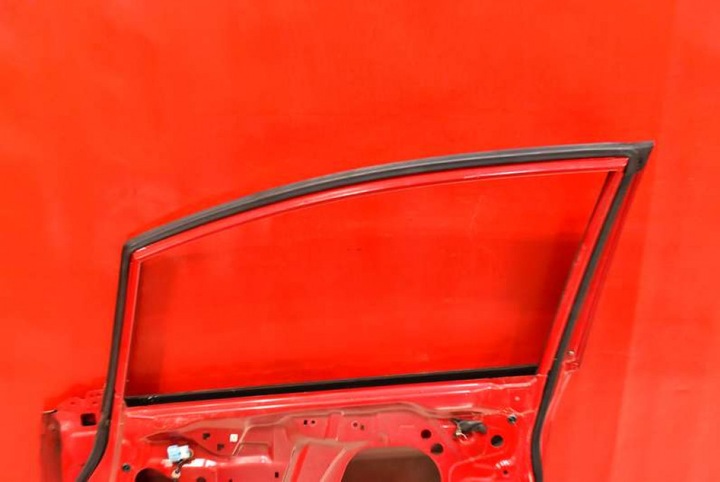 фото №12, Дверь правые перед передние красный honda jazz 3 iii 08-15