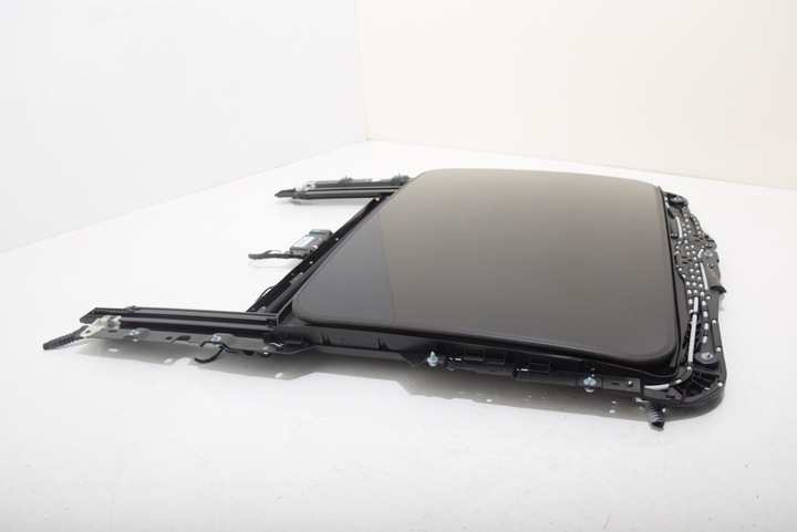 фото №8, Bmw g20 g20 lci g26 люк крыша сдвижной стеклянный чёрная потолок