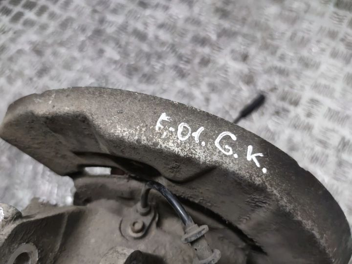 фото №5, Поворотный кулак задняя левая bmw 7 f01, f02 6797447 3.0l дизель 180kw 2011