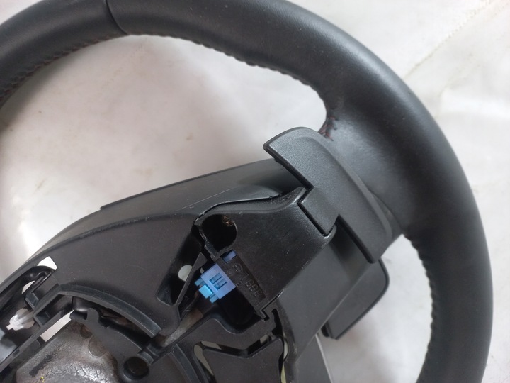 фото №8, Mazda 3 13-17 кермо багатофункціональна пелюстки