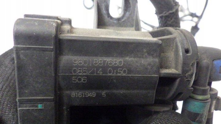 фото №9, Клапан тиску трубка  citroen c4 cactus 1.6 hdi 9801887680