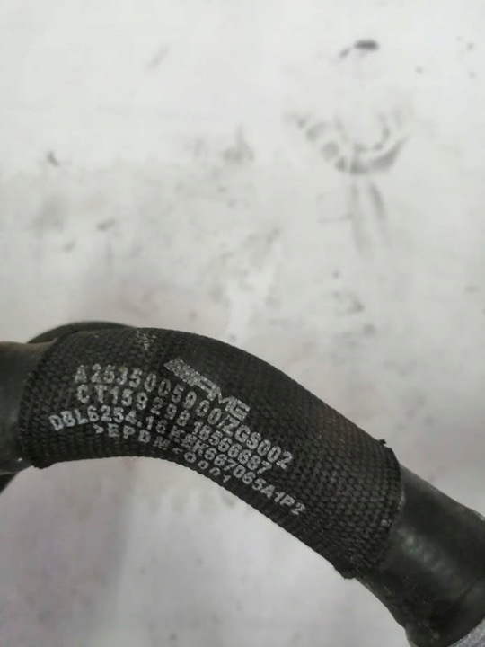 фото №10, Mercedes glc 63 amg шланги насос радіаторів