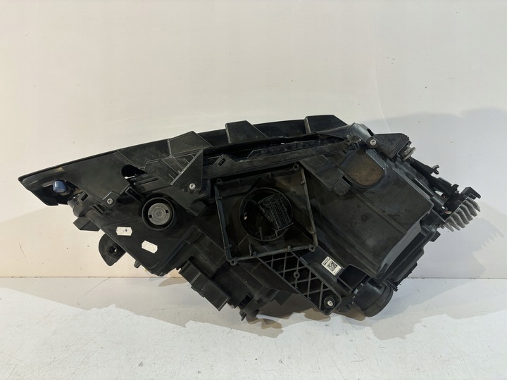 фото №8, Volkswagen arteon лампа полный led левая - 17367