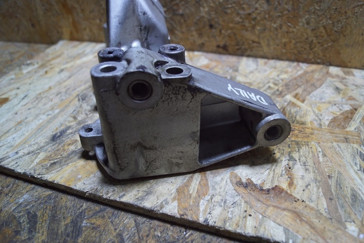 фото №7, Лапи двигателя iveco daily 14- 2.3 5801730025