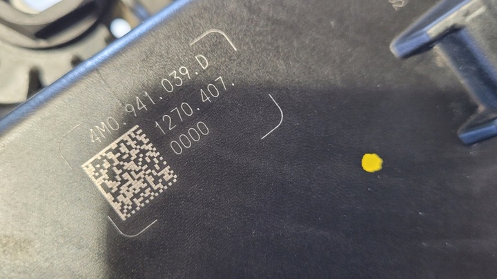 фото №10, Audi q7 рестайлінг 4m0941039d лампа ліва matrix