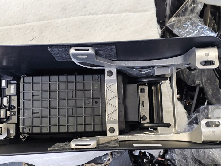 фото №14, Підлокітник тунель середній бардачок захист audi a4 b8 8w a5 рестайлінг 8w1863241d