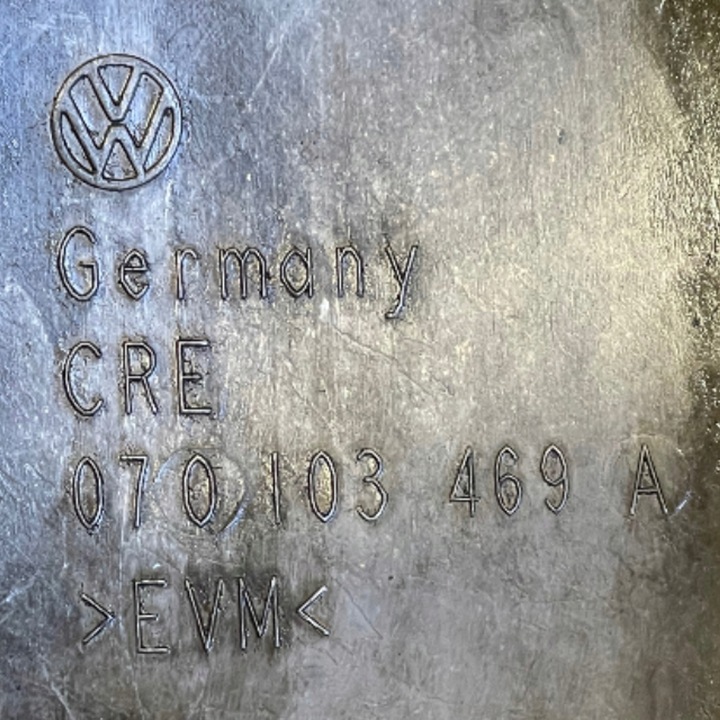 фото №11, Volkswagen transporter - caravelle t5 2007 кришка клапанів