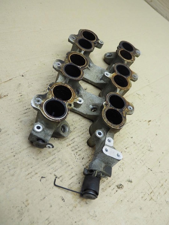 фото №13, Колектор всмоктуючий кришки mondeo mk3 2.5 v6 f7ru9k461aa