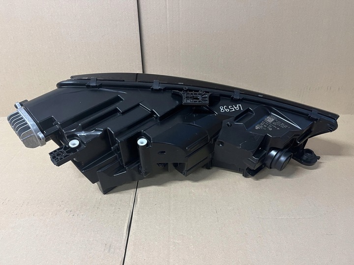 фото №7, Audi a4 b9 лампа левый перед полный led 8w0941035