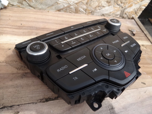 фото №4, Ford focus mk3 16 рестайлинг радио cd