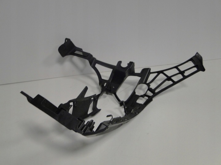 фото №7, Mercedes cls 218 w218 рестайлинг рама бампера левая