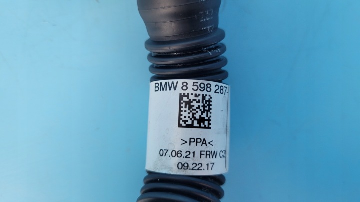 фото №13, Bmw x6 iii g06 20r трубка  труба шланг вентиляція картера 8598287