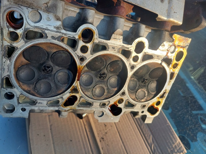 фото №13, Головка левая audi a4 a6 2,4 2,8 078103373ah lublin fv