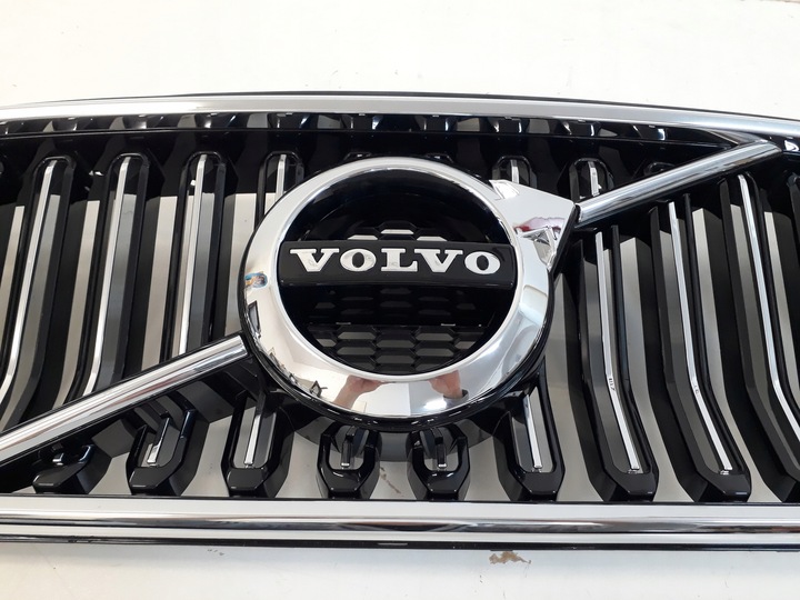 фото №5, Volvo xc40 po 2018- новая решётка радиатор решётка радиатора