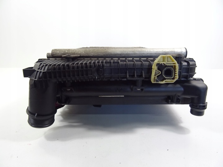 фото №10, Vw touran рестайлинг 1.6 tdi комплект радиатор 1k0121251dd 1k0820411ah 1k0145803bm