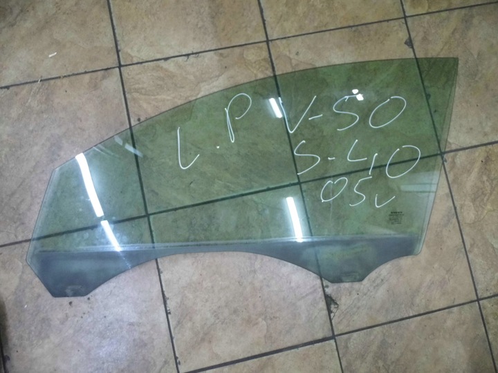 фото №1, Volvo v50 s40 ii 2.0d 05' скло лівий перед