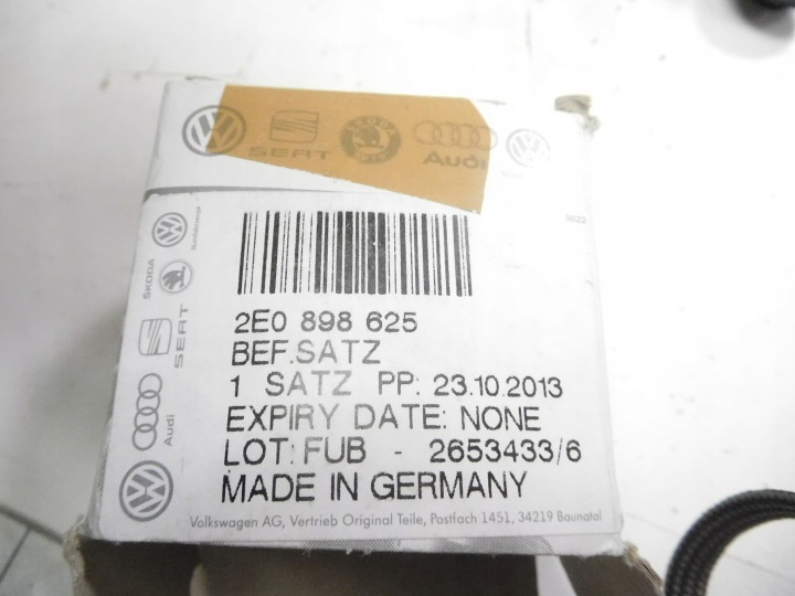 фото №9, Комплект запчастини кріпильних vw crafter 2e0898625
