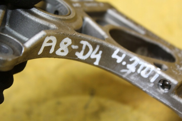 фото №6, Привод насоса масла 057109583d a8 d4 4.2 tdi