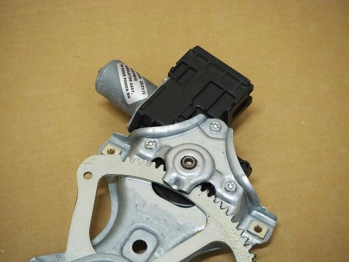 фото №4, Механізм скла двері правих передніх c-hr