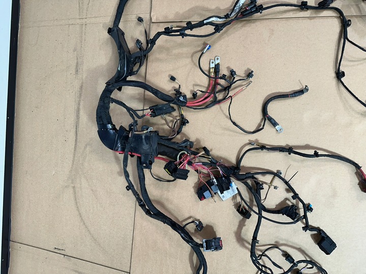 фото №16, Жгут камеры двигателя, установка pod капот mercedes b класс w247 m европа