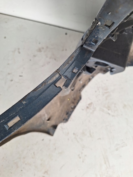 фото №5, Citroen c4 picasso 06-09 бампер