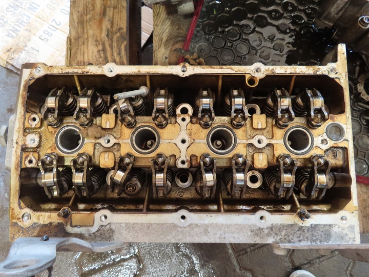 фото №6, Audi a3 8p 1.4 tfsi головка комплектна вали 03c103358ak