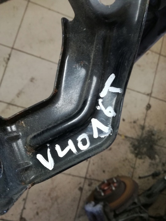 фото №4, Volvo v40 ii 2012 - 2019 рік балка нижня pod радіатор