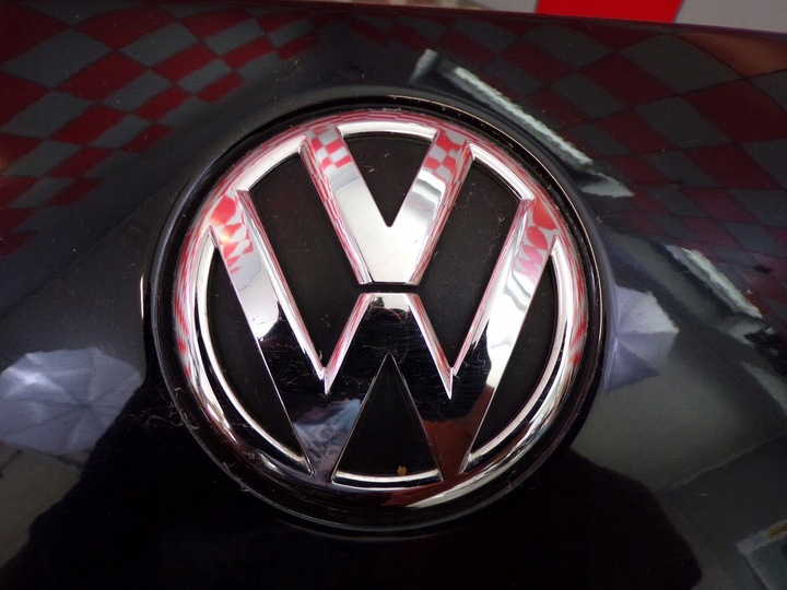 фото №8, Крышка зад багажника vw jetta 5c lc9x