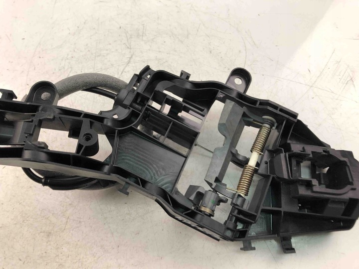 фото №4, Наружная klamka/wspornik задних дверь vw golf sportsvan am1 510837812c